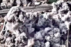 Израиль нанес серию ударов в Тегеране по комплексу правительственных зданий. США уничтожили все 11 иранских кораблей в Оманском заливе (обновляется)